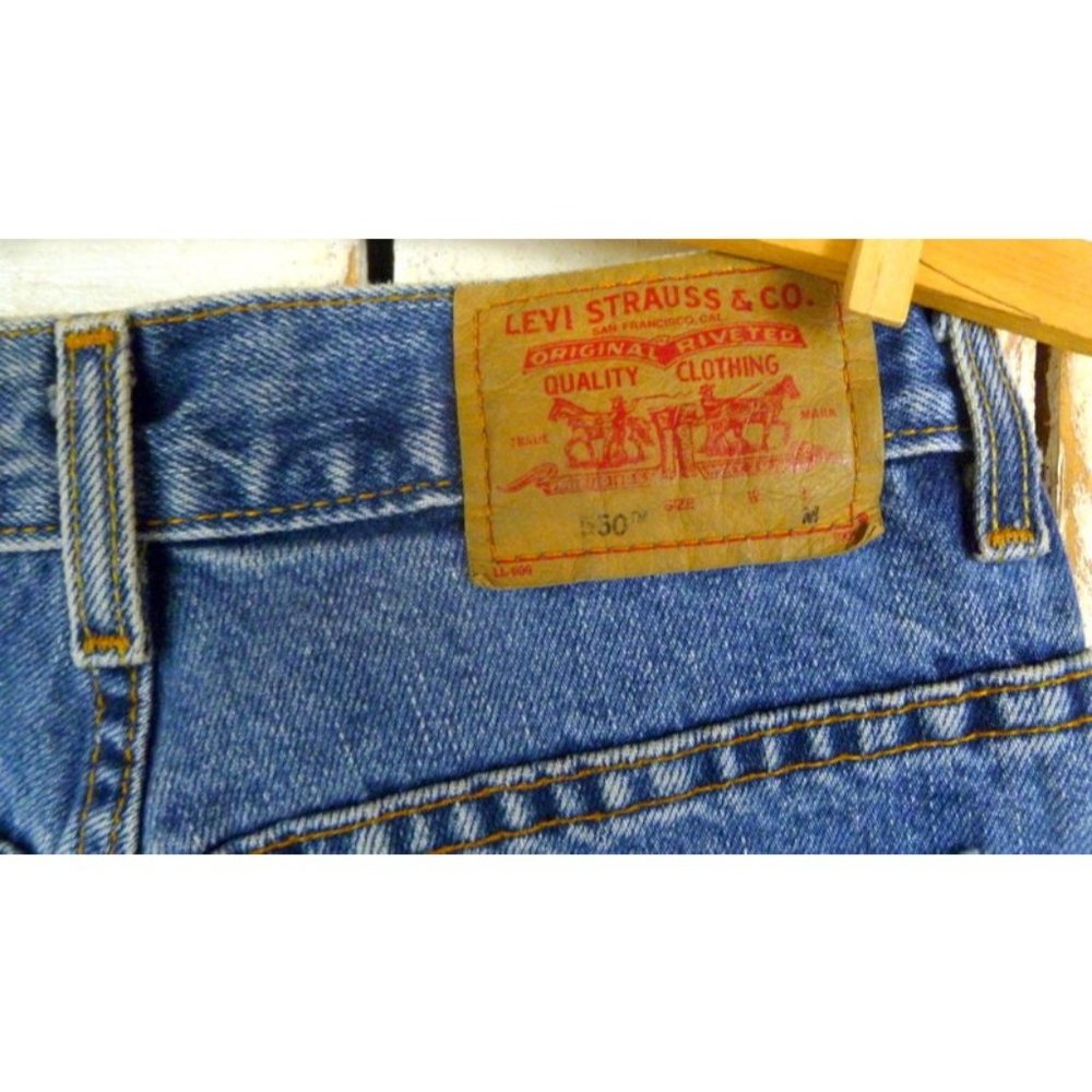 Vintage 550 zipper fly denim jeans high waisted relaxed tapered leg blue jeans - Picture 2 of 4
